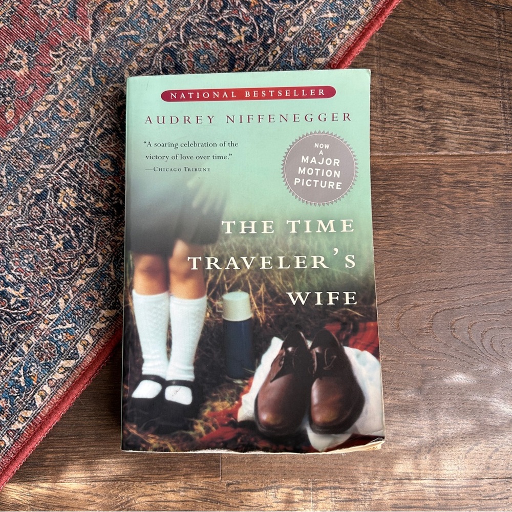 🔺SOLD🔺The Time Traveler's Wife Book Paperback